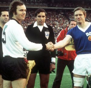 Mundial 1974: El enfrentamiento de 'las dos Alemanias'