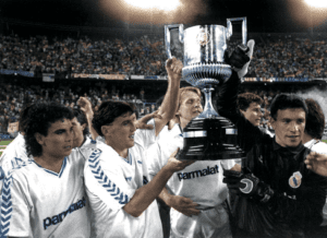 El Real Madrid campeón de Liga y Copa 1988-1989