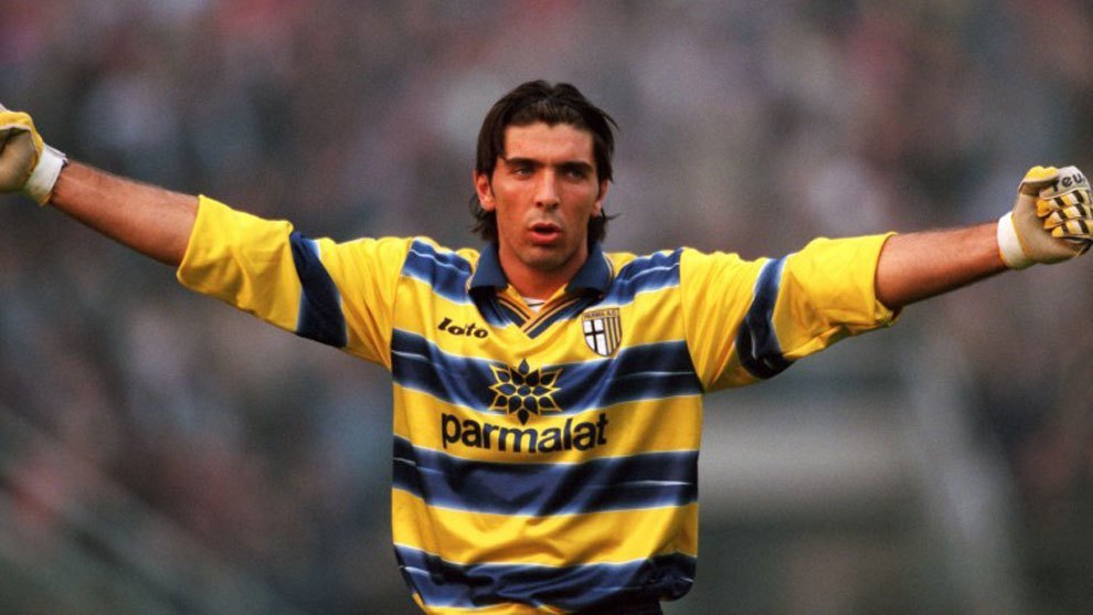 Gianluigi Buffon, Italian football legend