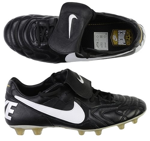 Botas de fútbol nike