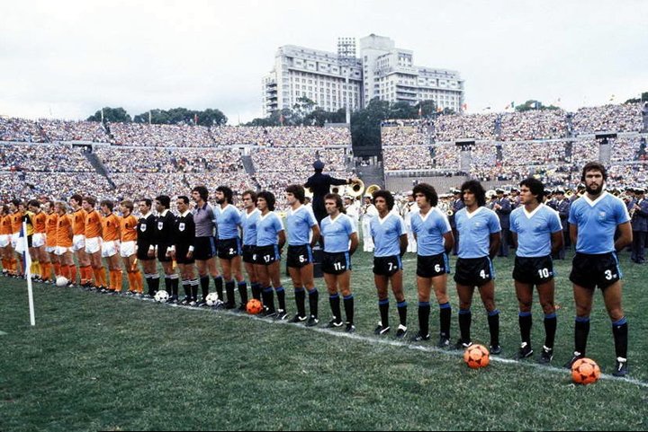 Why Uruguayan footballers are so competitive? Why the selection wears blue shirt?