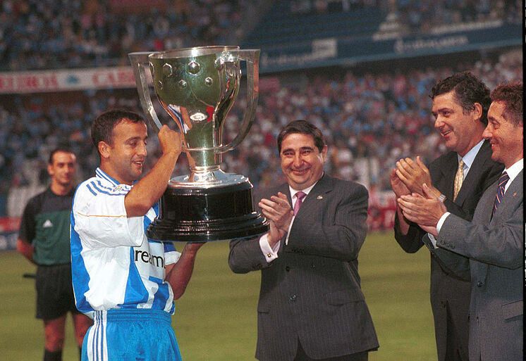 The 6 RC Deportivo titles and 3 players who were present at all