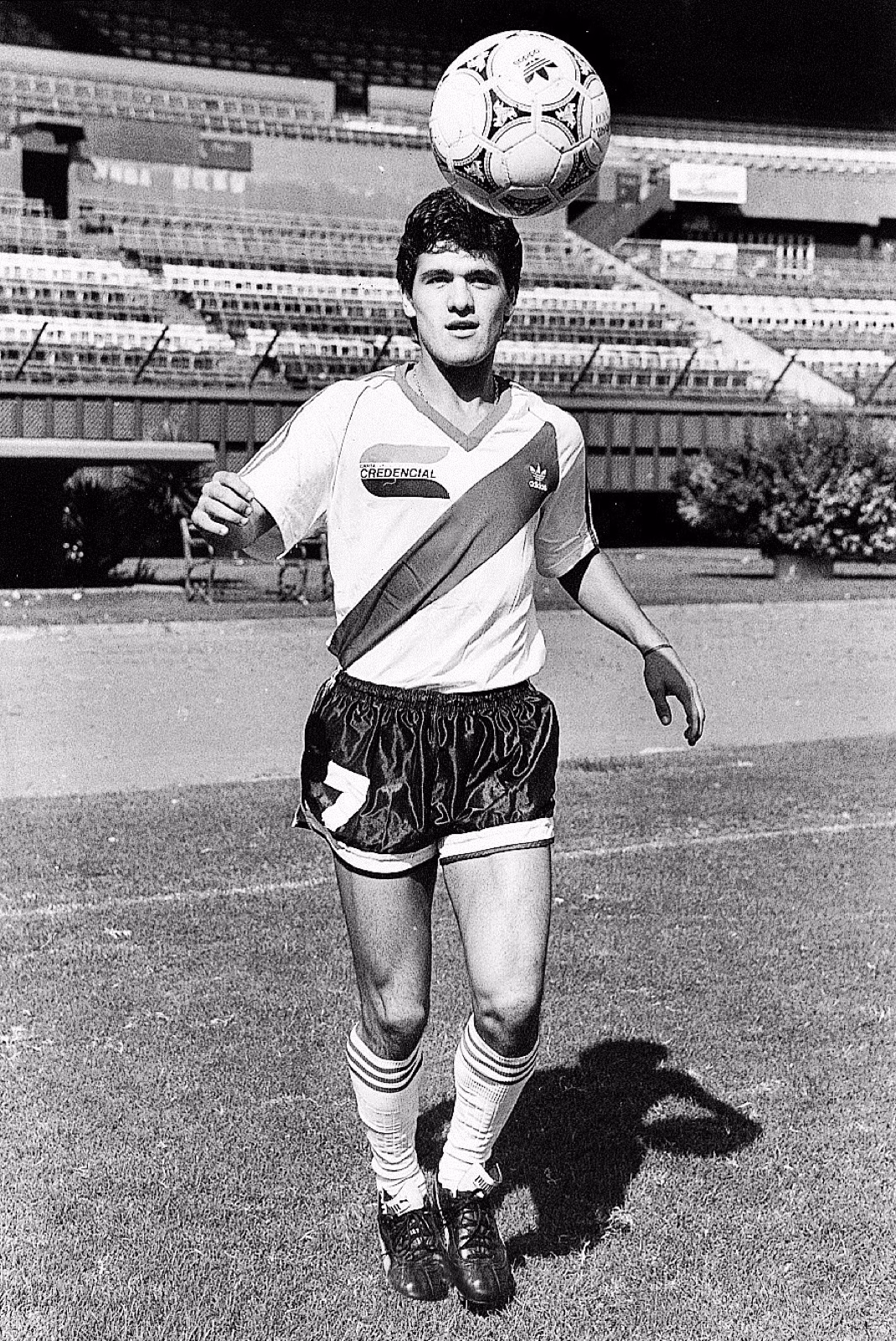 Des footballeurs qui promettaient d'être des légendes: Ariel Ortega dans River Plate dans Futbolistas que prometían ser leyenda: Ariel Ortega en River Plate en 1991